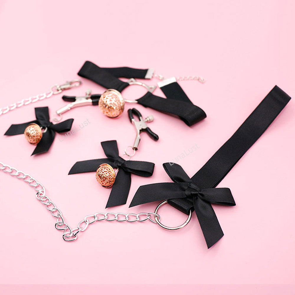 Bow Bell BDSM Set – Collar, Nipple Clamps & Leash